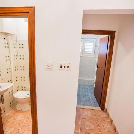 Apartmani M&S Podstrana Eksteriør billede