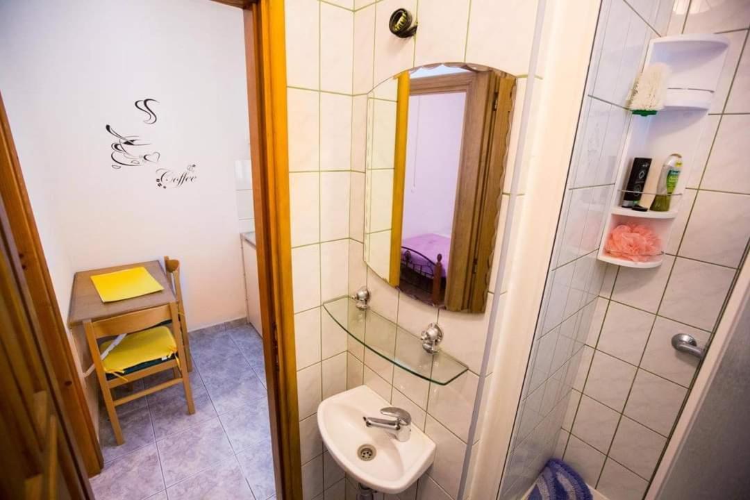 Apartmani M&S Podstrana Eksteriør billede